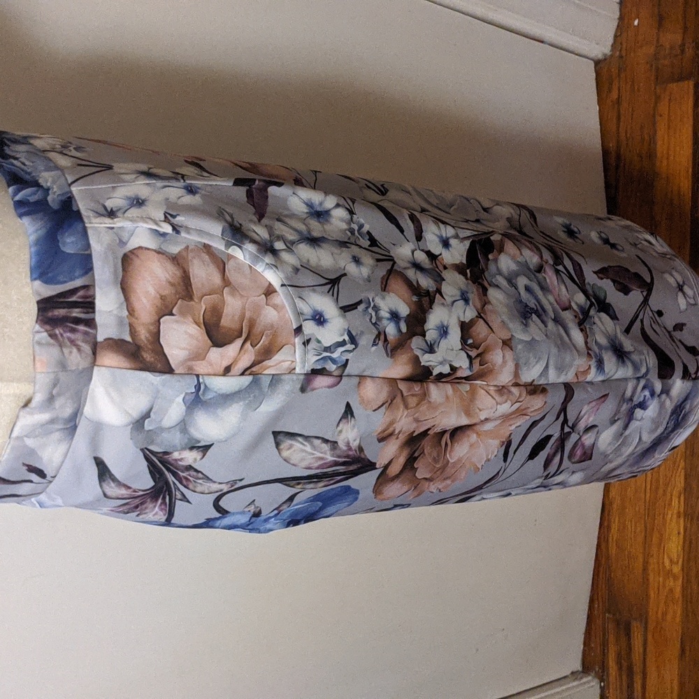 RARE NEW Custom Handmade Pale Blue Peach Purple Floral Pencil Skirt w/ Pockets! - Picture 2 of 9